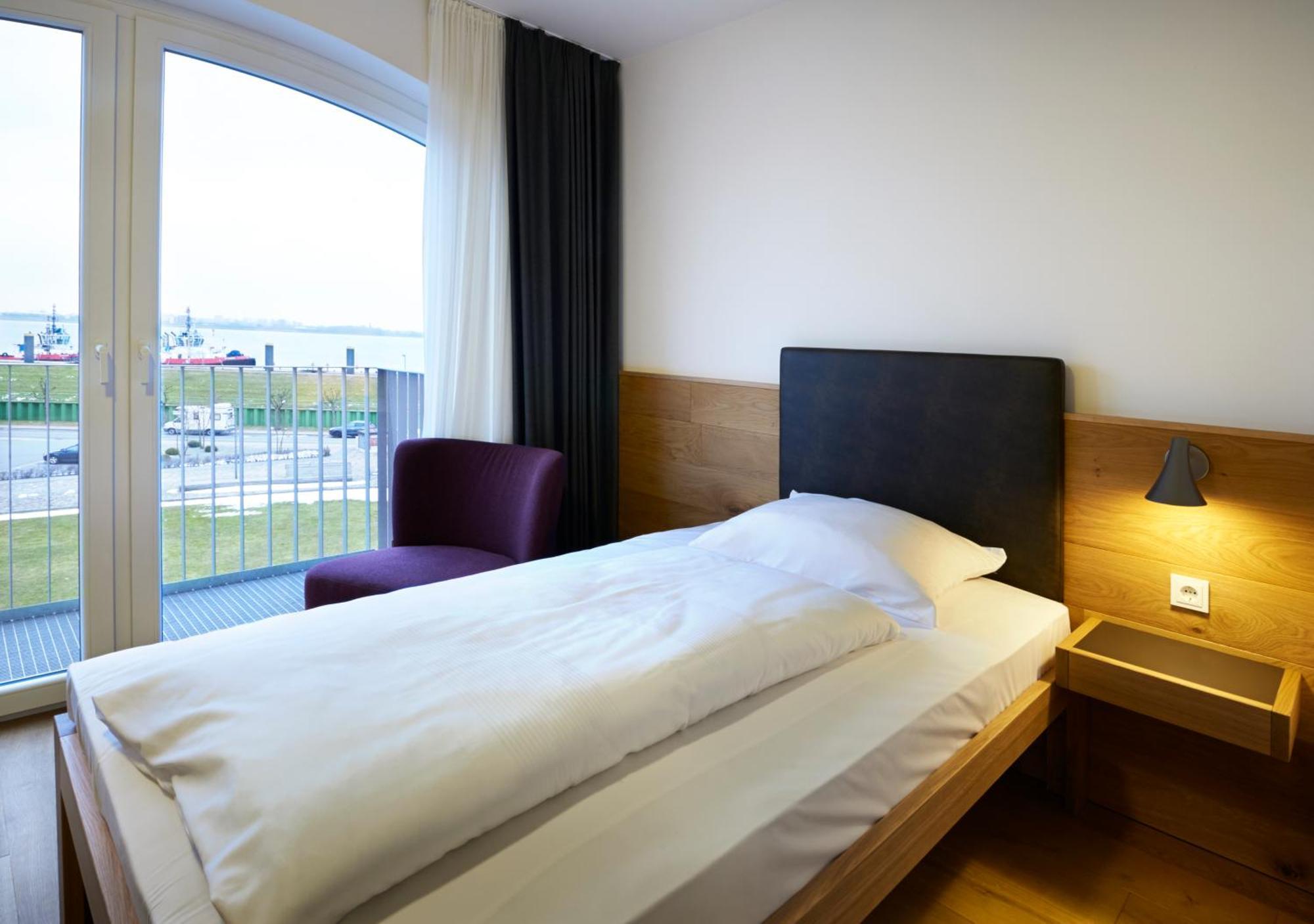 Im-Jaich Hotel Bremerhaven Buitenkant foto
