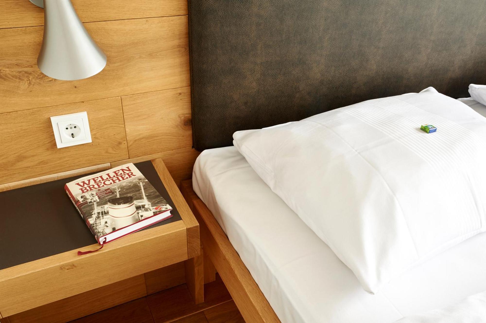 Im-Jaich Hotel Bremerhaven Buitenkant foto
