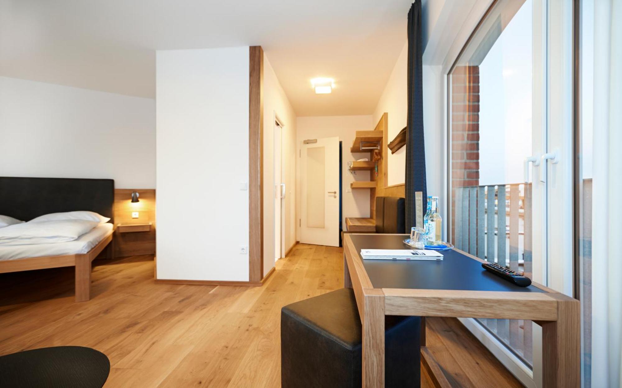 Im-Jaich Hotel Bremerhaven Buitenkant foto